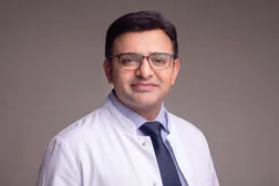 Dr. med. Amir Golsari